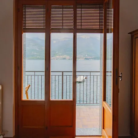 Apartment Casa Giuly Lezzeno